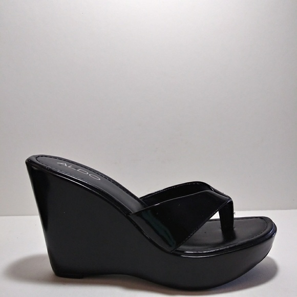 platform wedge flip flop sandals